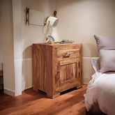 ONIJA Sheesham Wood Bedside Table, Modern Storage Cabinet with Drawer, 50 x 40 x 60 cm, Natural Brown