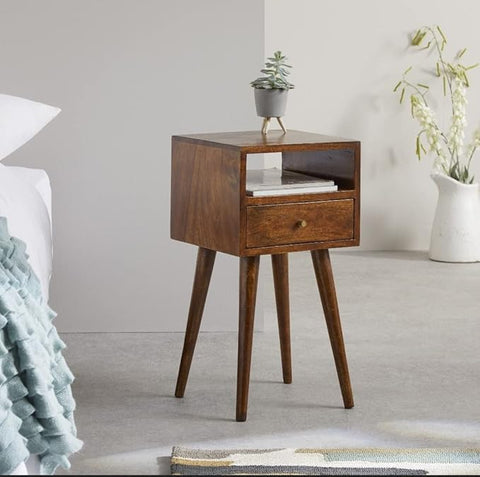 ONIJA Wooden Modern sheesham Wood Finish Modern Bed Side Table (Imperial Teak Polish) Four lags mordan Clasic Bed Side, nightstand. Living for Room, Hall